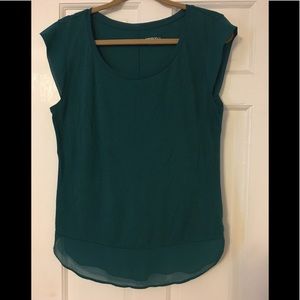 Medina cap sleeve top